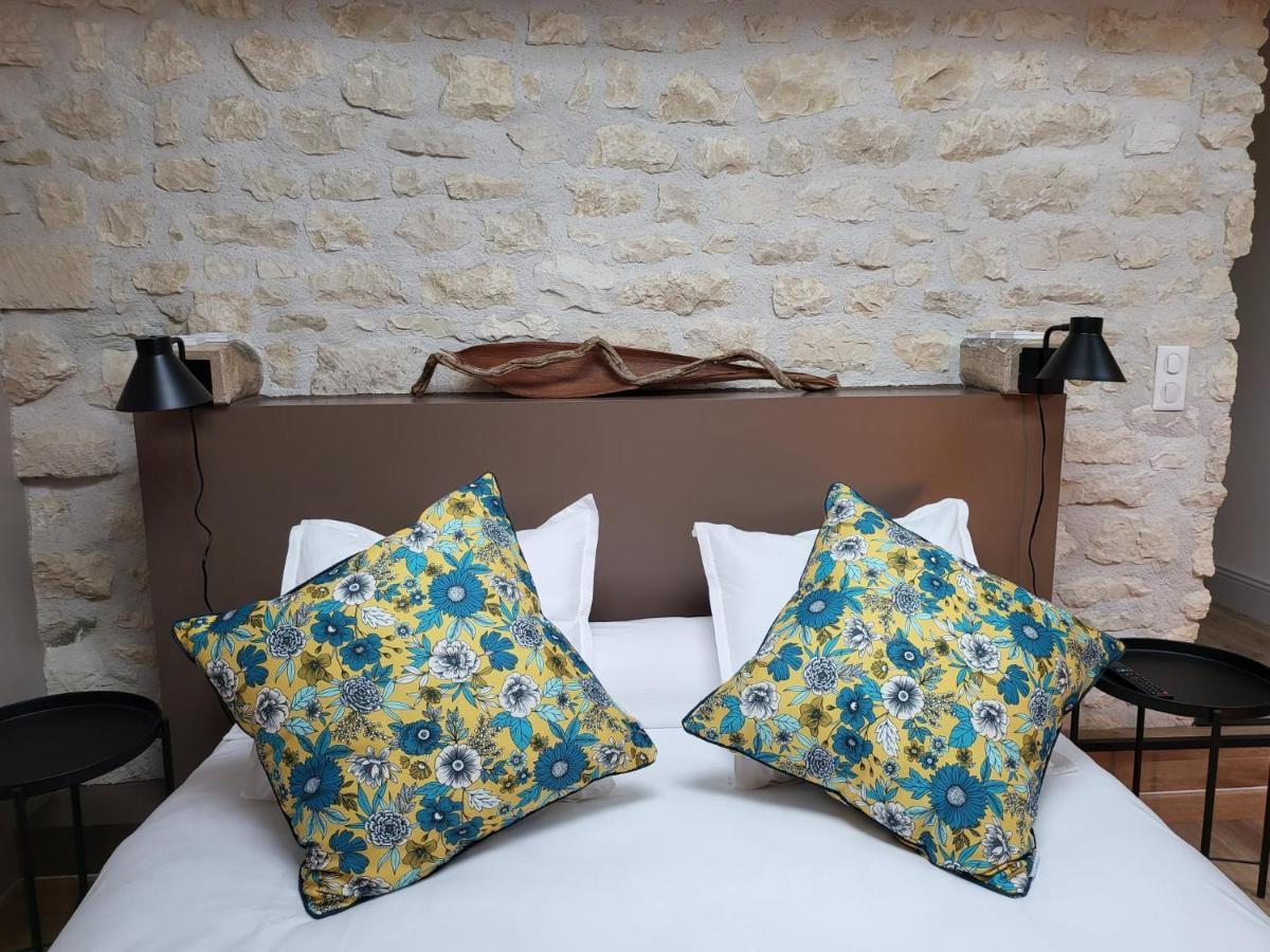Au Clos Des Dely - Chambre D Hotes "Reference" Climatisee Mareuil  Exterior foto